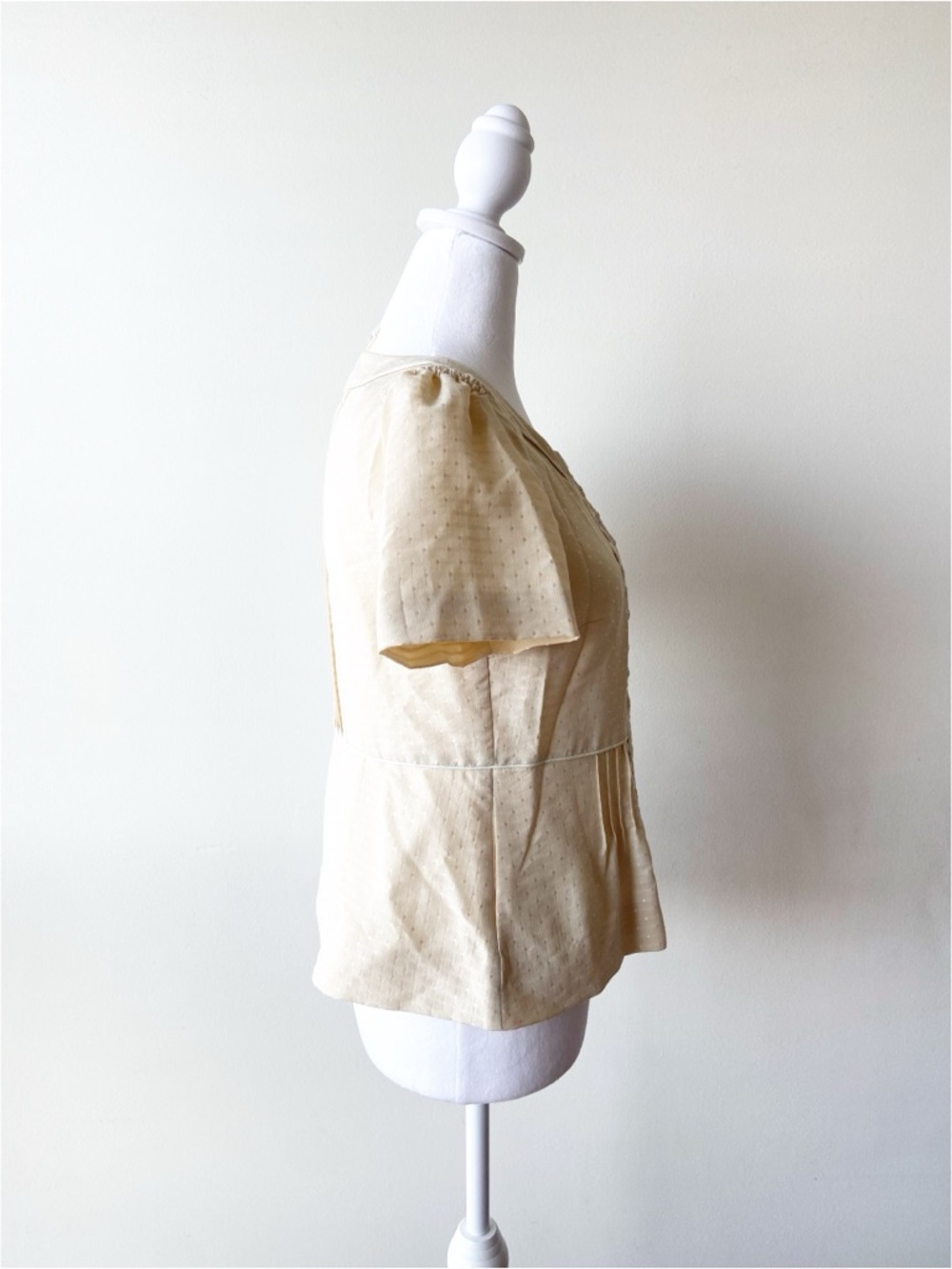 Floreat Cream Button Up Short Sleeve Women's Top Size 0 - Picture 2 of 8